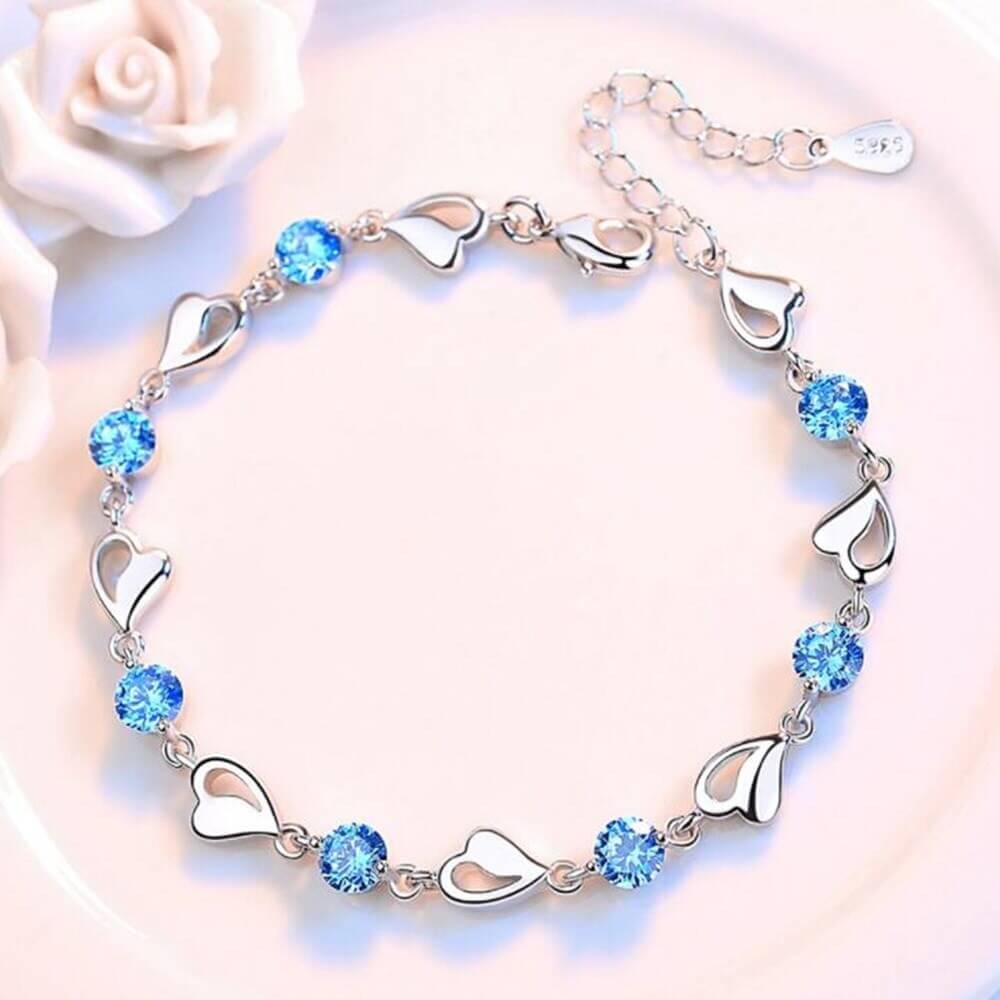 Silbernes Armband mit Herzform aus 925er Sterlingsilber, hypoallergenes, feines Damenschmuck-Accessoire, elegant | Sansoti
