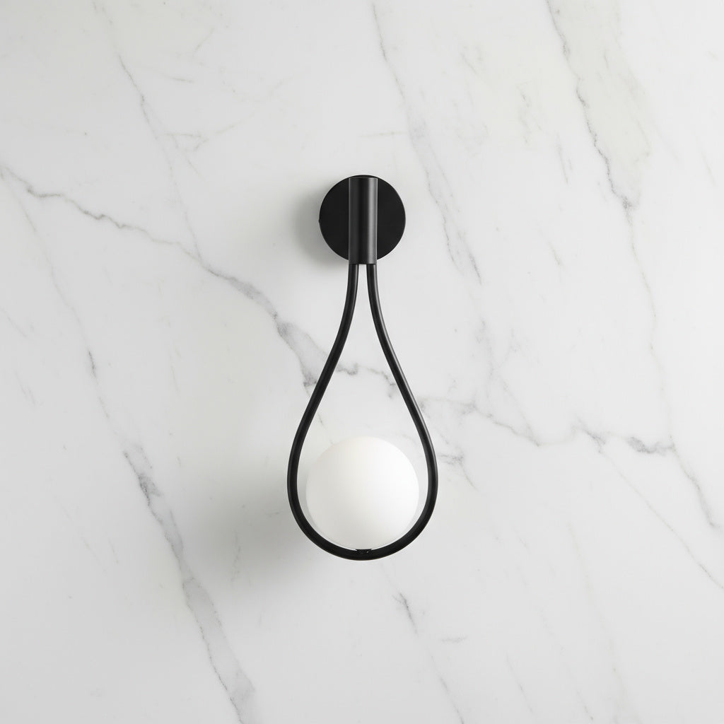 Moderne Scandinavische Wandlamp met Metalen Afwerking | Sansoti