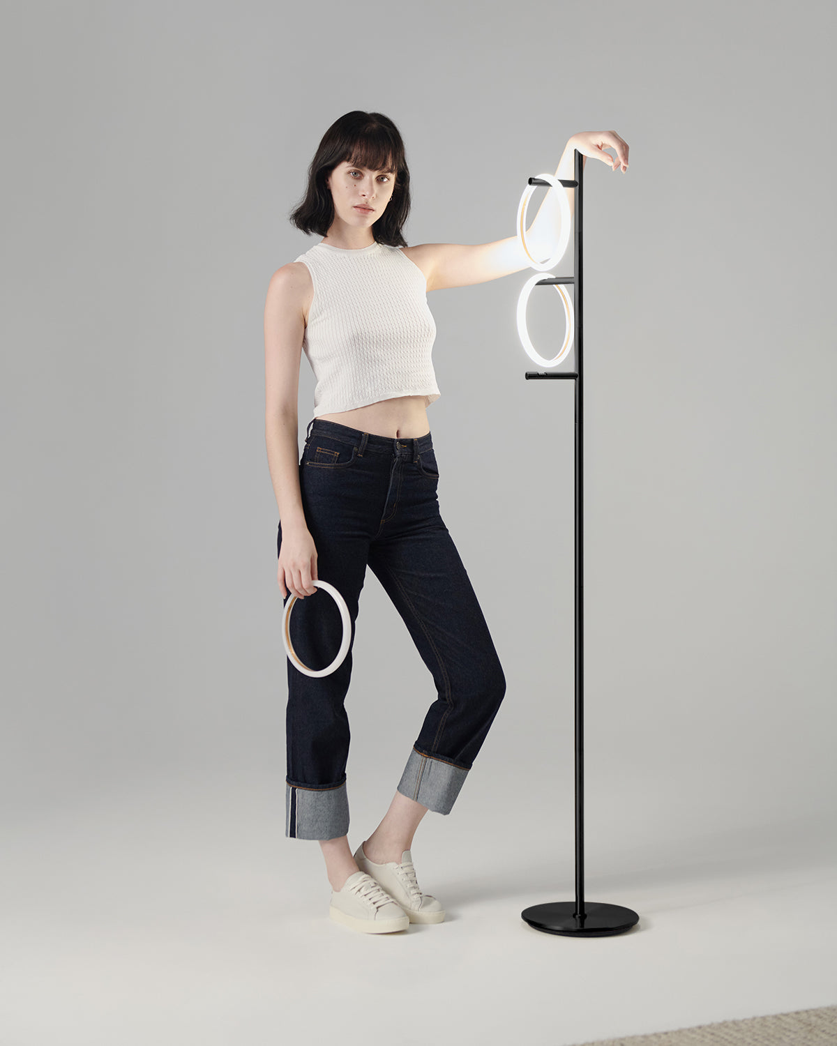 Stehleuchte Ring LED Dimmbar Gold Metall 3 Lichtkreise Modern | Restfield
