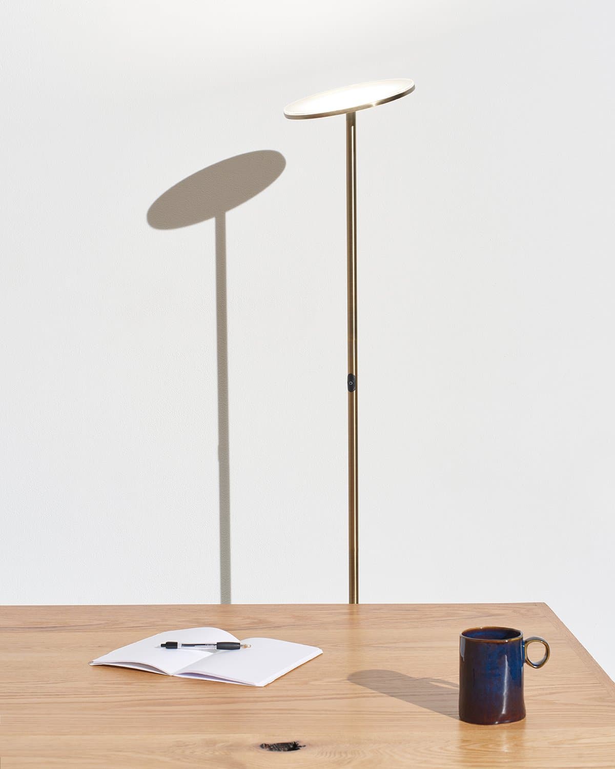 Stehleuchte LED Modern Dimmbar Schlankes Design Schwarz Standlampe | Restfield