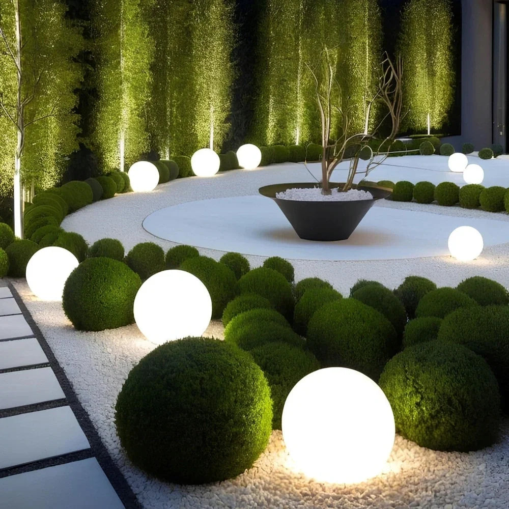 Kugel-Gartenlampe LED mit Solarenergie, stimmungsvolle Beleuchtung für Garten und Terrasse, wasserdicht, mit Fernbedienung, 16 Farben | Sansoti