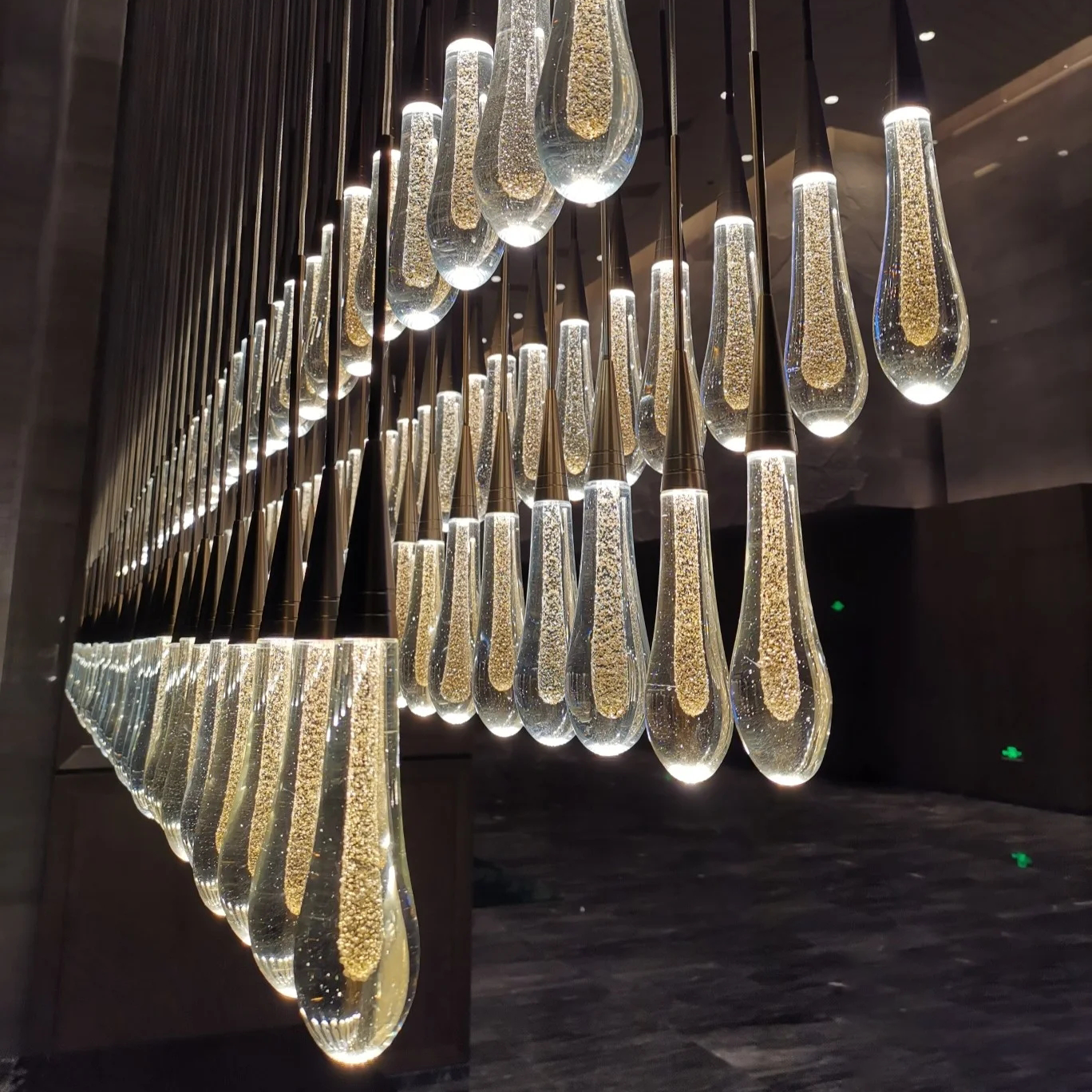 Lustre linéaire à LED, dimmable, réglable, en verre, suspension, 6 dimensions, laiton, bronze, nickel, pour salle à manger et salon | Sansoti