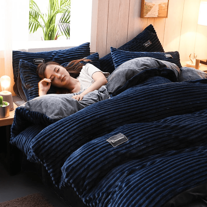 Samt-Bettbezug-Set Winter Korallfleece wendbare warme Bettwäsche Queen-Size King-Size Schlafzimmer | Sansoti