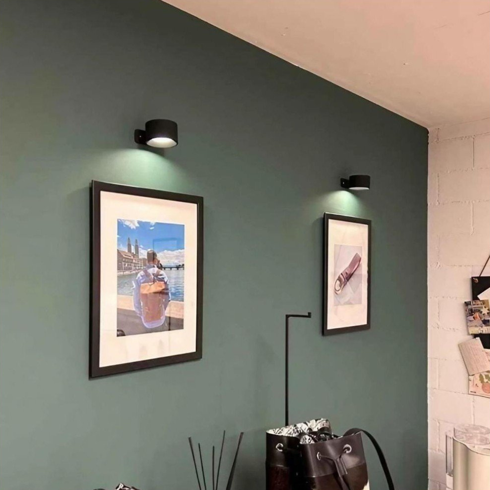 Applique murale magnétique rechargeable sans fil avec télécommande, pivotante à 360°, LED cylindrique à intensité variable, éclairage d’ambiance | Sansoti