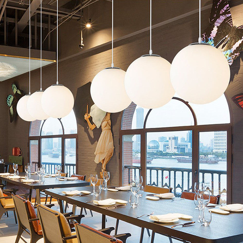 Suspension Verre Boule E27 Blanche Table à Manger Cuisine Salon Éclairage Moderne Suspension Ronde Intérieur Minimaliste | Restfield