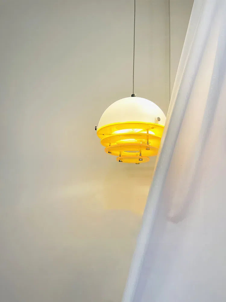Stijlvolle Hanglamp Bauhaus Design Oranje-Wit Sfeerverlichting voor Moderne Interieurs | Sansoti