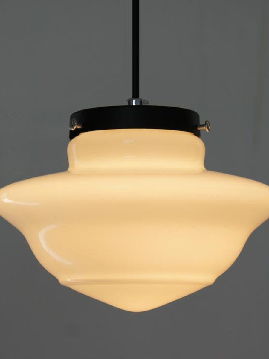 Vintage Art Deco Melkglas Hanglamp met Gestreepte Kap voor Eetkamer en Woonruimte | Sansoti