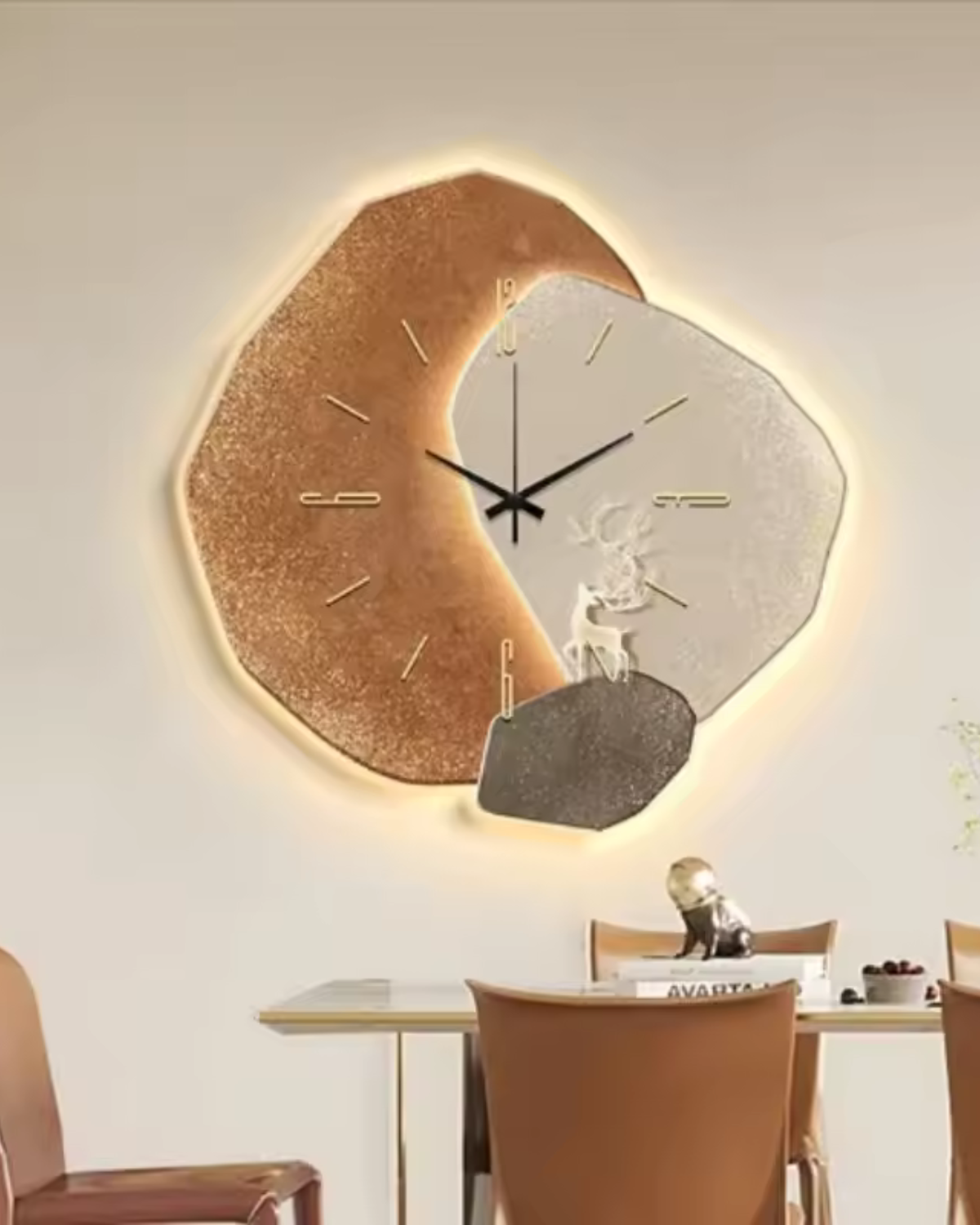 Wandklok met Maanreliëf en Optionele Verlichting Zwart Goud Betonlook Scandinavisch Interieur Decoratief Tijdweergave Woonkamer Slaapkamer Kantoor Modern Minimalistisch Wanddecoratie | Sansoti