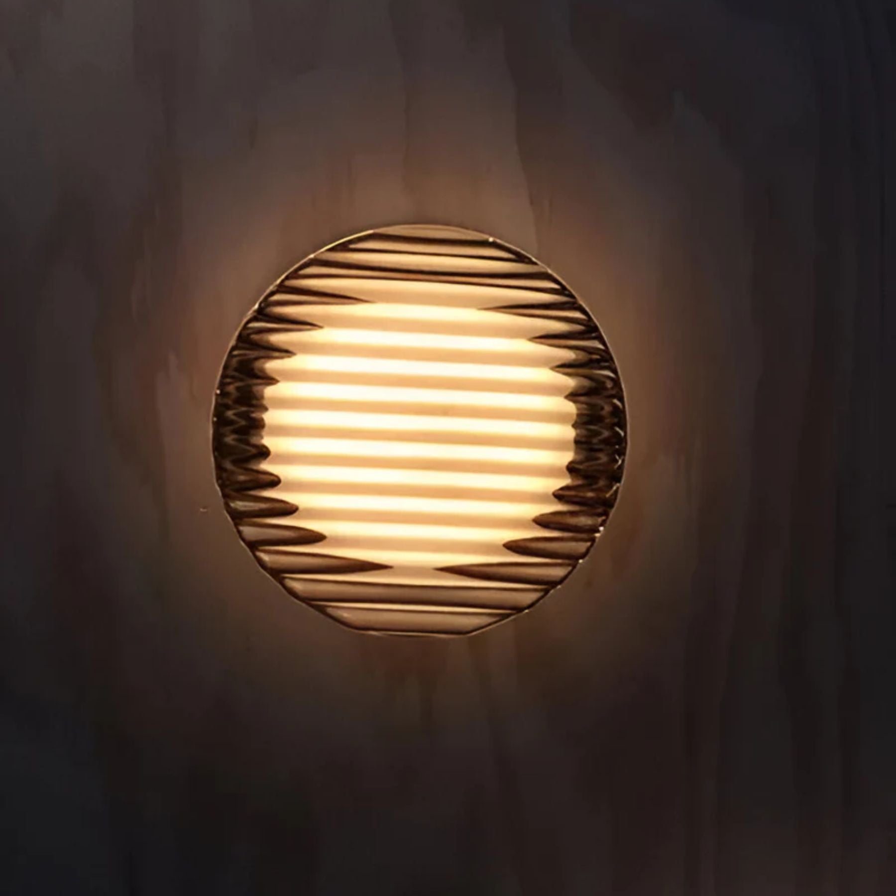 Ambrelo Wandlamp LED 13,5×8 cm Amber Slaapkamer Wandverlichting Modern Minimalistisch Scandinavisch Warm Licht Hal Woonkamer | Sansoti
