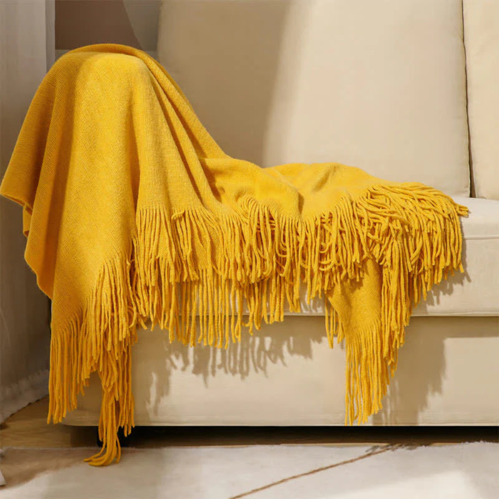 Chunky Knitted Throw with Fringes Soft Acrylic Decorative Blanket for Living Room Bedroom and Sofa Interior | Sansoti