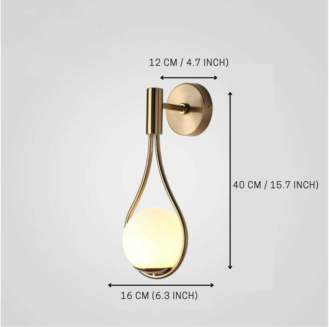 Moderne Wandlamp met Scandinavische Uitstraling - Zwart & Goud - Sfeervol Licht voor Elke Ruimte | Sansoti