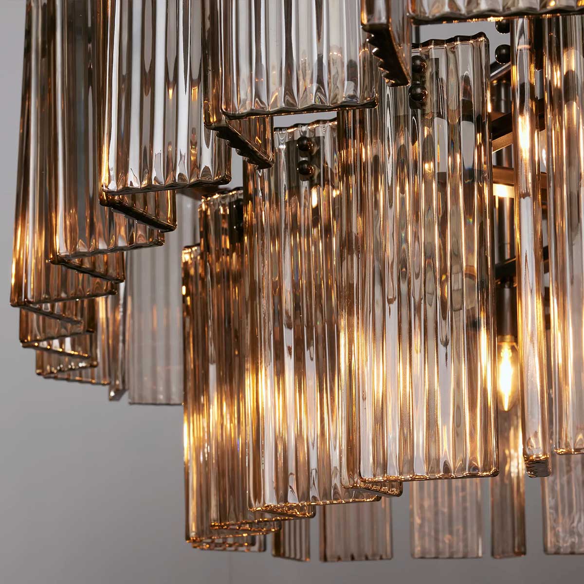 Ovale Kroonluchter Geribbeld Glas Stalen Frame 51-72cm Instelbare Hoogte E12 Fitting Messing Brons Eetkamer | Sansoti