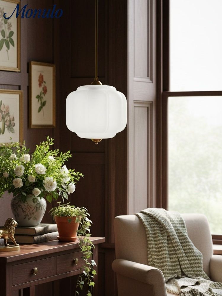 Vintage Kroonluchter met Crèmekleurige Glazen Kappen – Hanglamp in Retro-Stijl voor Eetkamer & Woonkamer | Sansoti