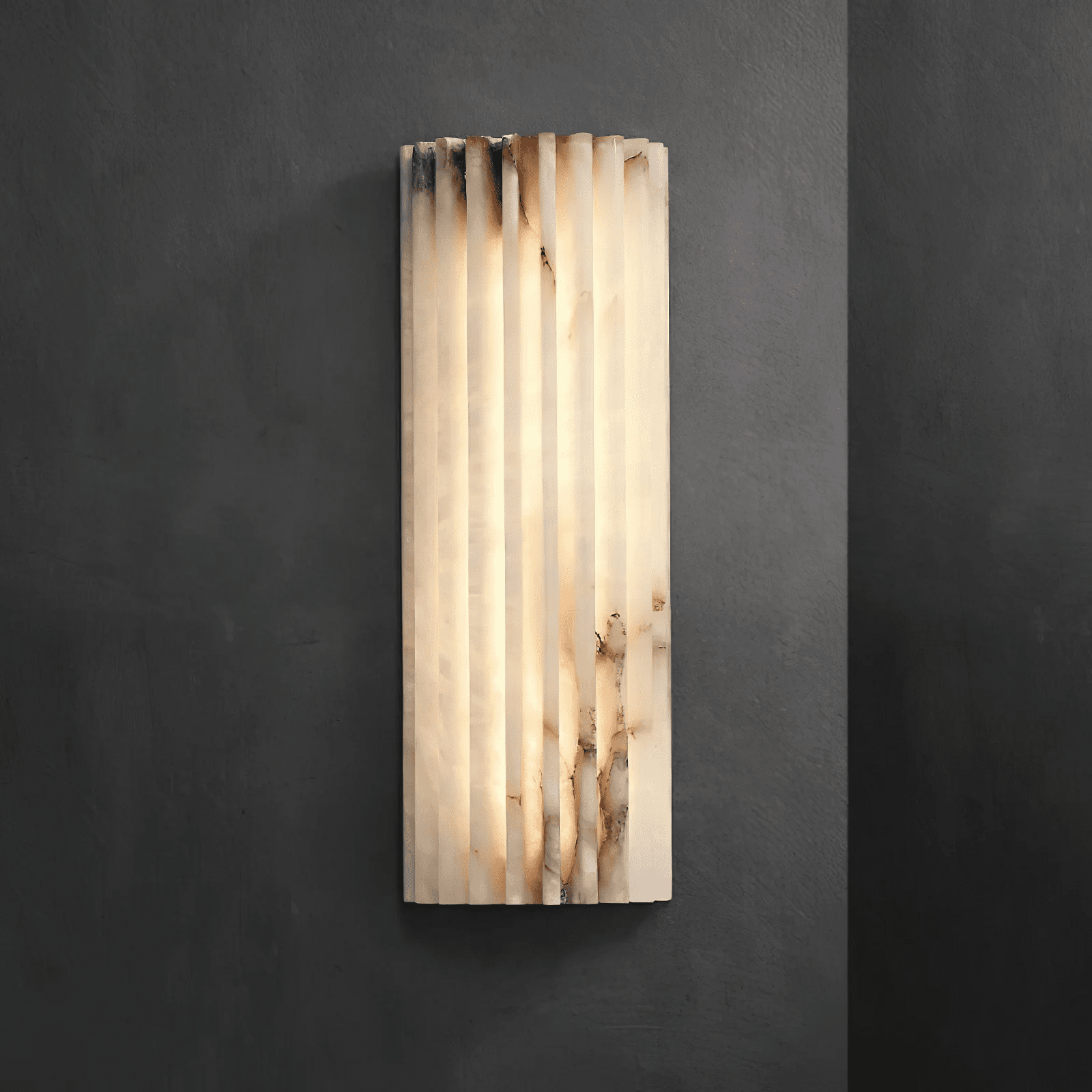 Alabaster Wandlamp Natuursteen – Geribbeld Design – Warm Licht – Scandinavische Stijl | Sansoti