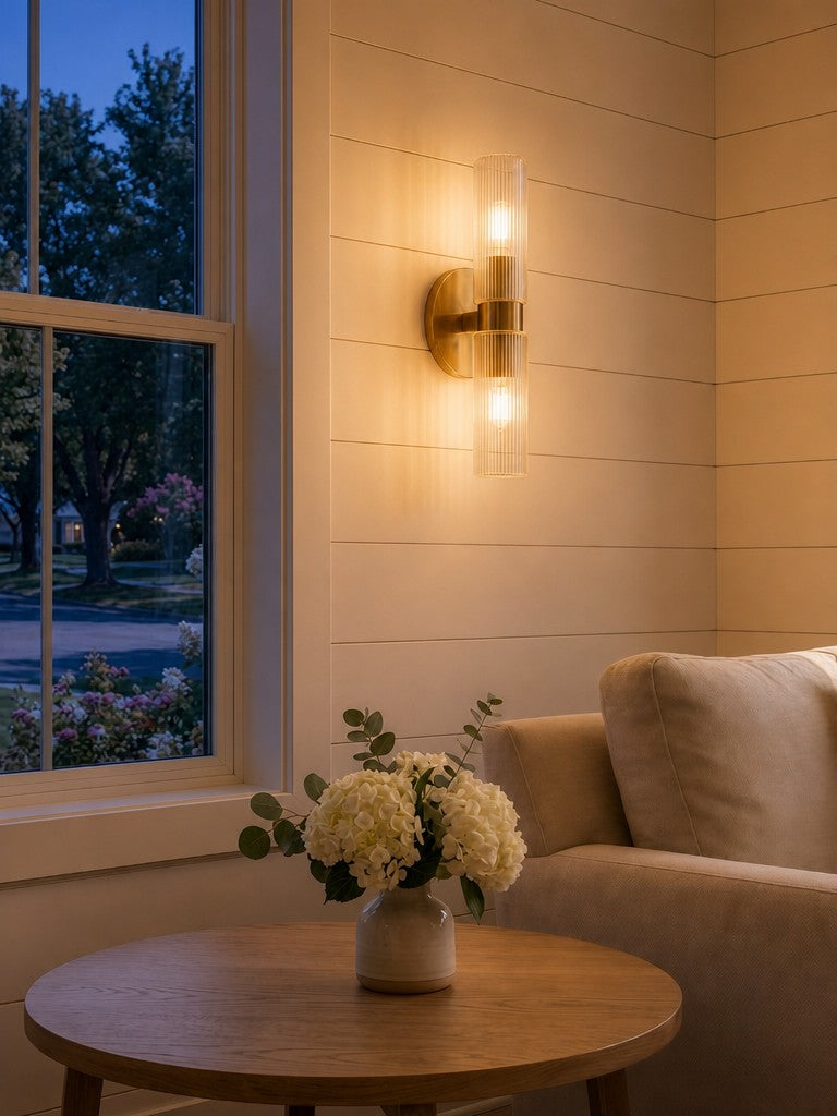 Wandlamp met dubbele geribbelde glazen buizen – hedendaagse wandverlichting voor hal en entree | Sansoti