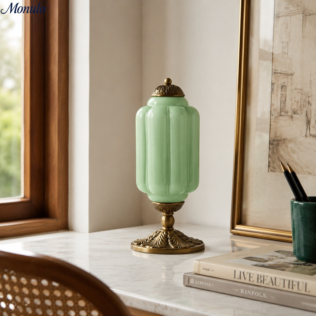 Vintage Glazen Tafellamp met Messing of Zwarte Afwerking | Sansoti