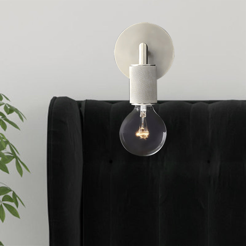 Minimalistische Wandlamp met Vierkante Arm – Metalen Sconce voor Binnen in Zwart, Messing of Chroom | 1 of 2 Lichtpunten | Bare Bulb Industrieel Design | E26/E27 Fitting | Sansoti