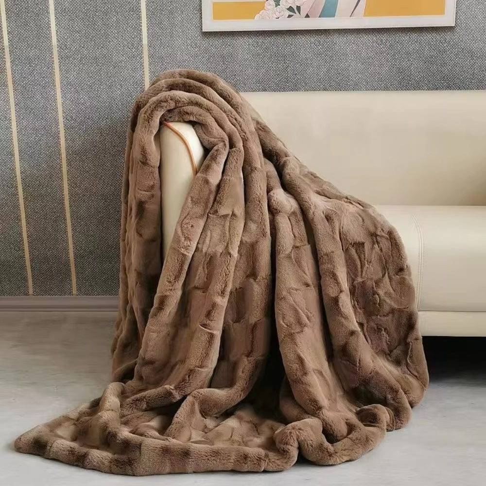 Doppellagige Kunstfell-Decke 180x150cm Mocha Taupe Warm Weiche Mikrofaser-Decke Wohnzimmer Schlafzimmer | Sansoti