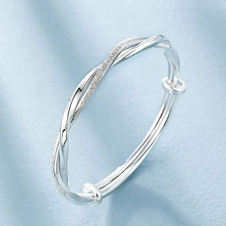 Gevlochten Zilveren Armband – Elegant Damesarmband met Moderne Textuur – Tijdloos Sieraad voor Elke Gelegenheid | Sansoti