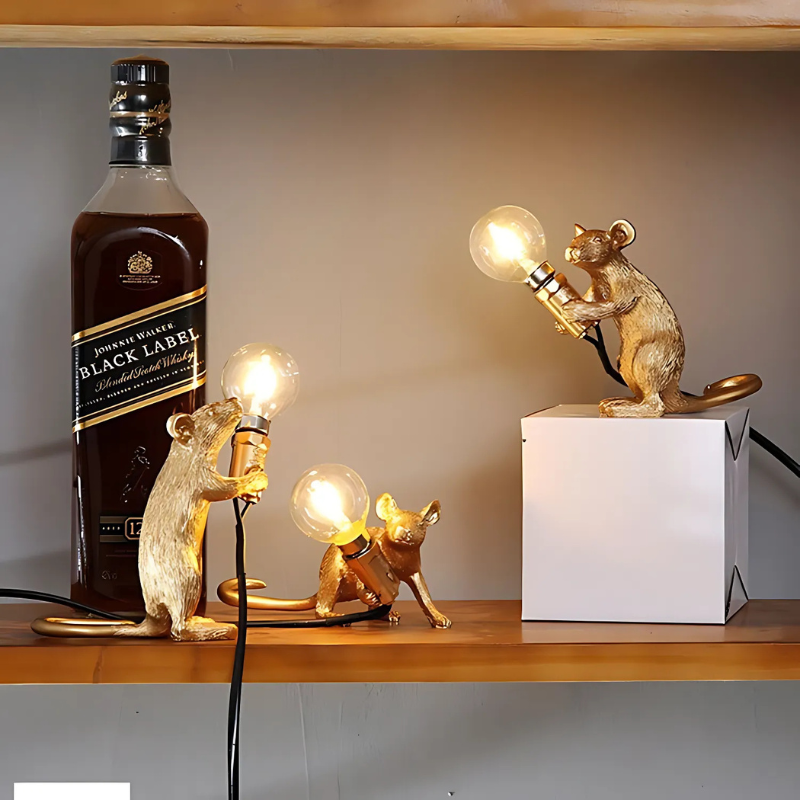 Decoratieve Muisvormige Tafellamp – Modern Design in Kunsthars – LED Verlichting voor Woonkamer, Slaapkamer & Kantoor | Sansoti