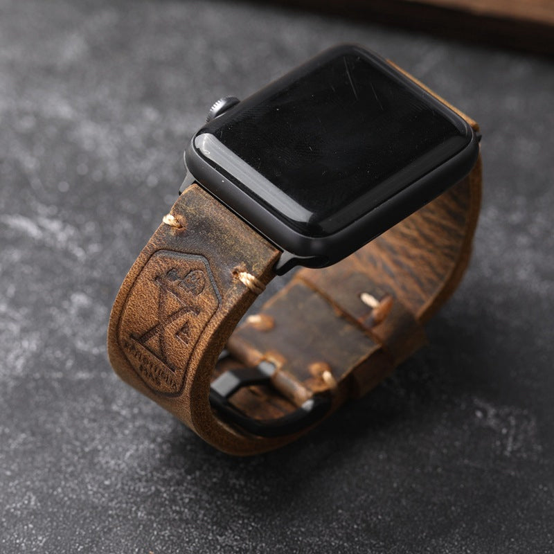 Vintage Leren Horlogeband voor Apple Watch met Handgestikte Naden en Volledig Narfleder Afwerking | Verstelbare Bandje 40-49mm voor Authentieke Retro Look Patina Ontwikkeling | Sansoti