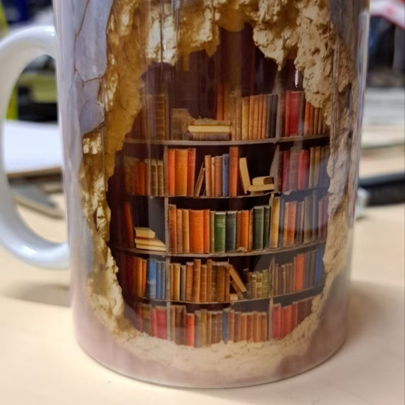 Keramische Mok met 3D-Boekenplankdesign – Gezellige Mokken voor Boekenliefhebbers | Sansoti