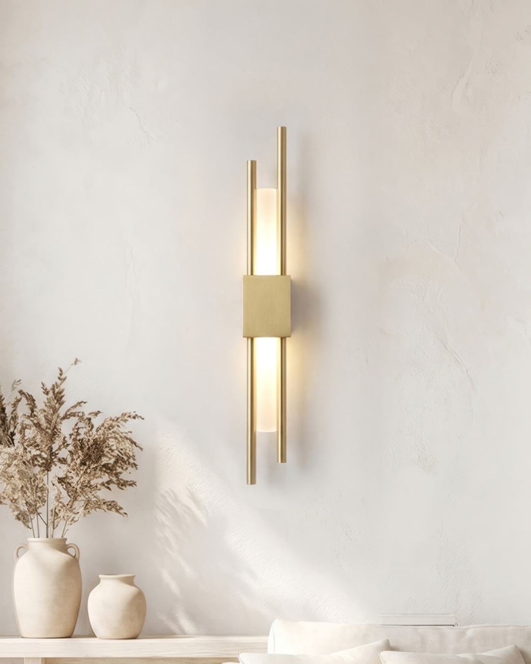 Scandinavische Minimalistische Wandlamp – Modern Verticaal Design met Gerichte LED-Verlichting – Zwart Goud | Sansoti