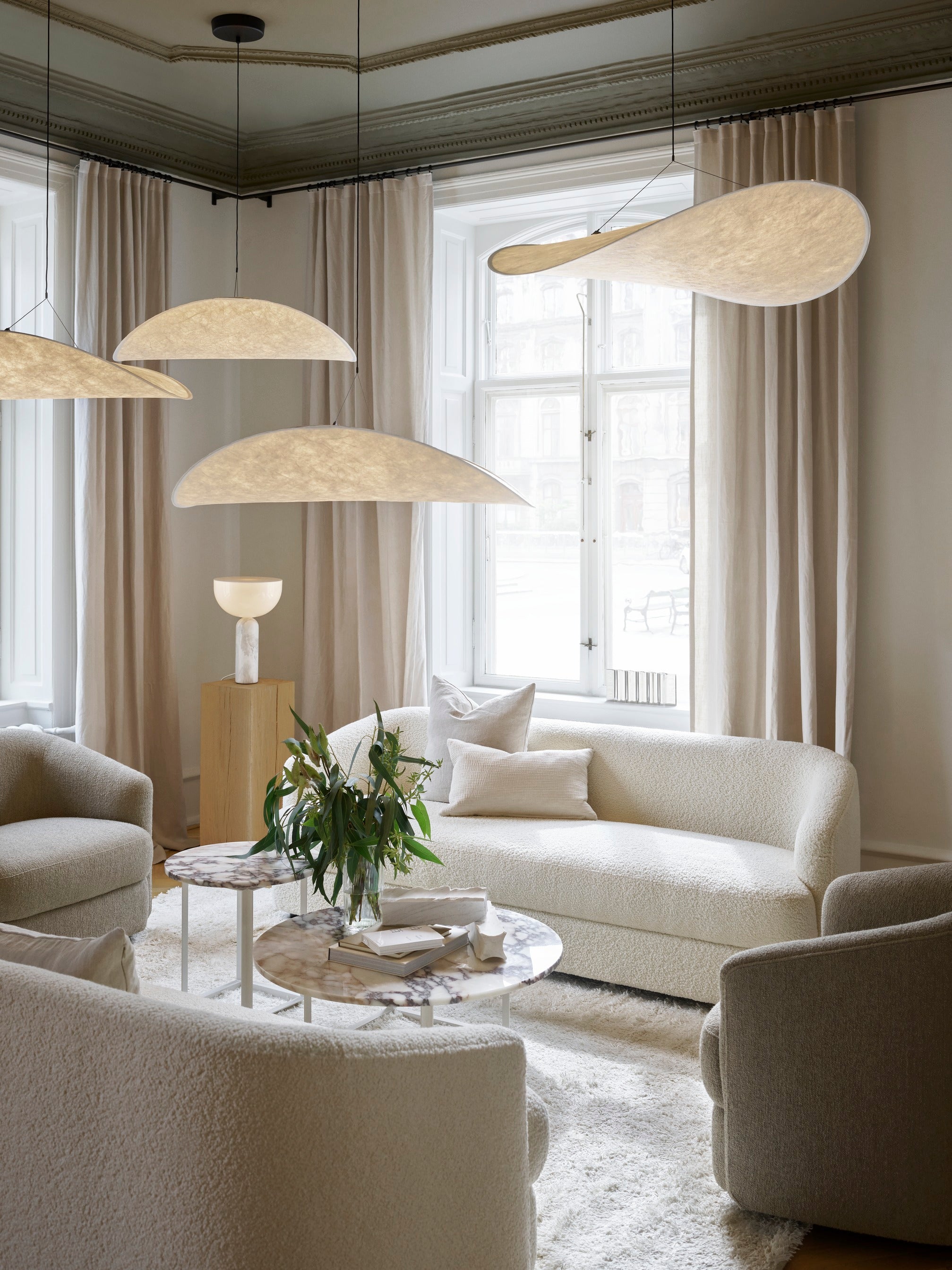 Suspension design organique en Tyvek avec LED dimmable – lampe de plafond moderne en forme de nuage 129 cm | Restfield