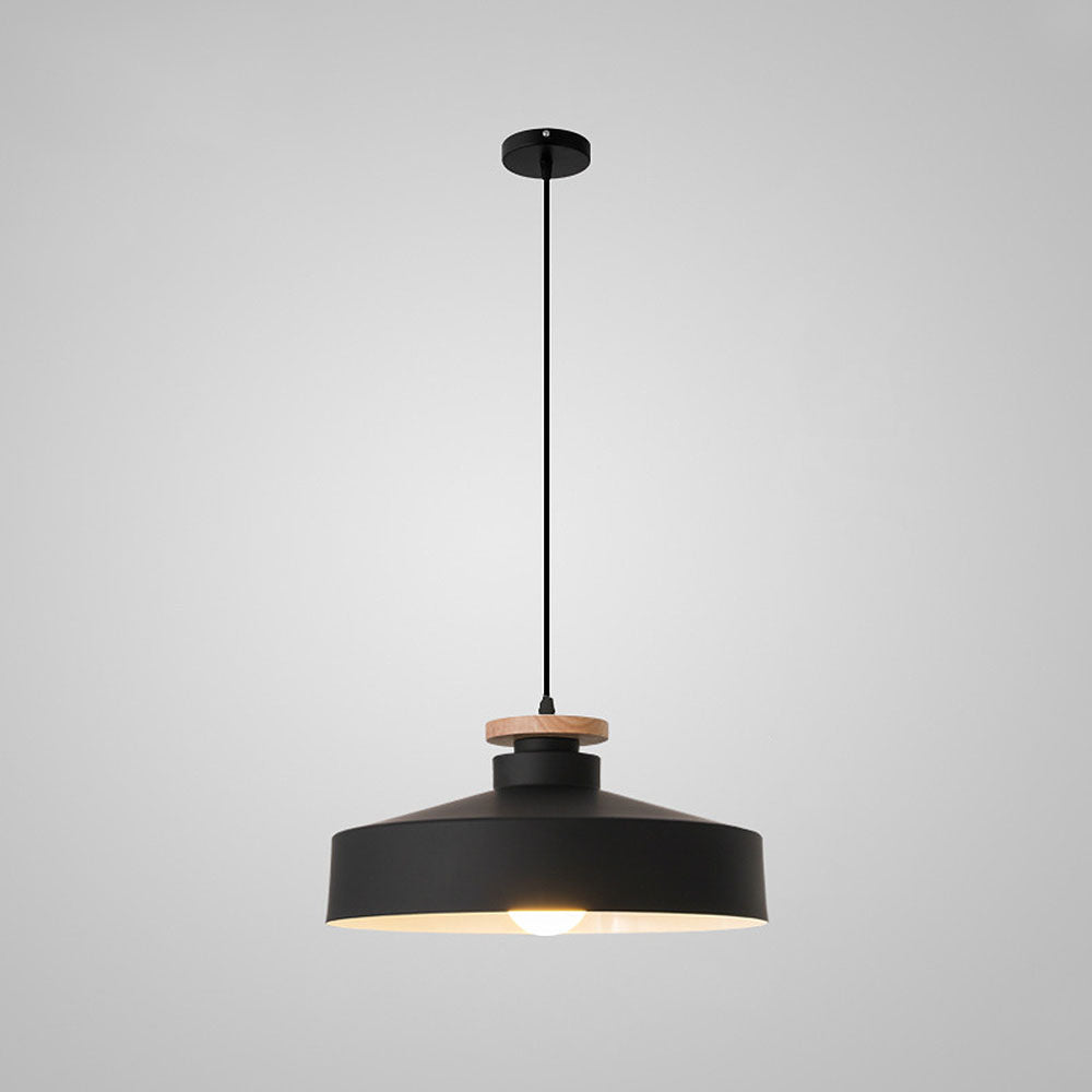 Hanglamp met Houten Kap en Aluminium Accent – Scandinavisch Design voor Eetkamer en Woonkamer | Sansoti