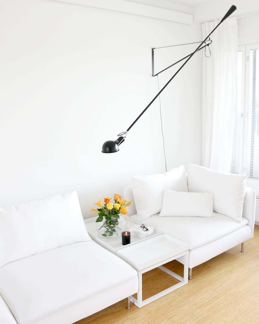 Industrielle Wandleuchte mit verstellbarem Arm aus Metall 135-205cm Schwarz Weiß Gerichtetem Licht E27 Schlafzimmer Wohnzimmer | Sansoti