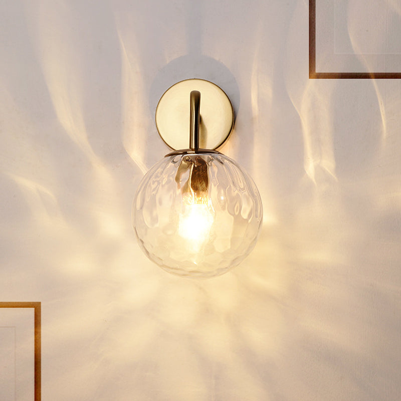 Glazen Wandlamp met Geribbeld Glas en Gouden Armatuur – Minimalistische Verlichting voor Woonkamer en Gang | Sansoti