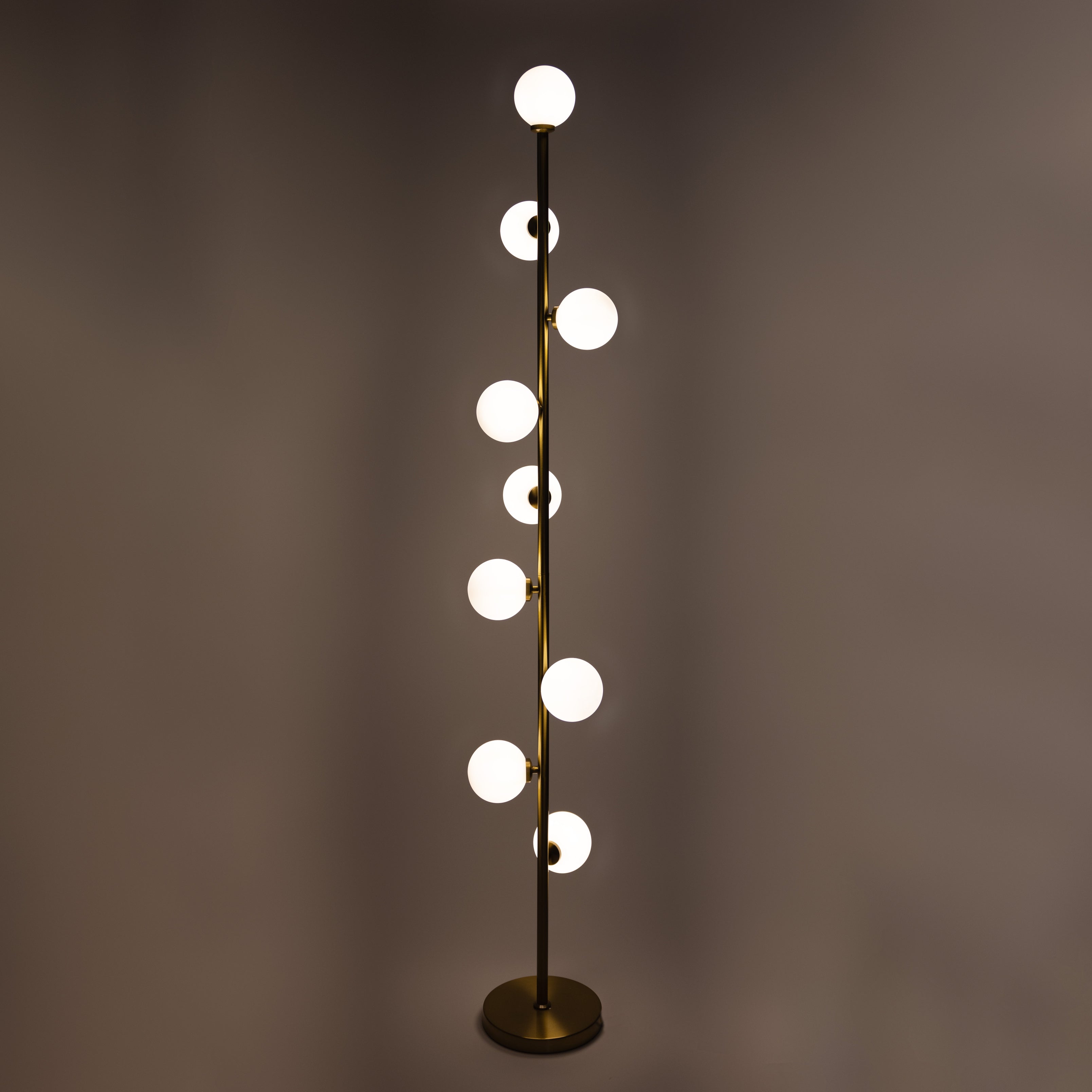 Skandinavische minimalistische Stehlampe mit Glaskugeln und warmem Licht | Restfield