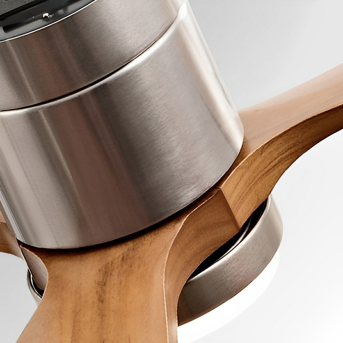 Deckenventilator mit Beleuchtung, 6 Geschwindigkeitsstufen, Gleichstrommotor, Holzflügel, einstellbare Farbtemperatur | Sansoti