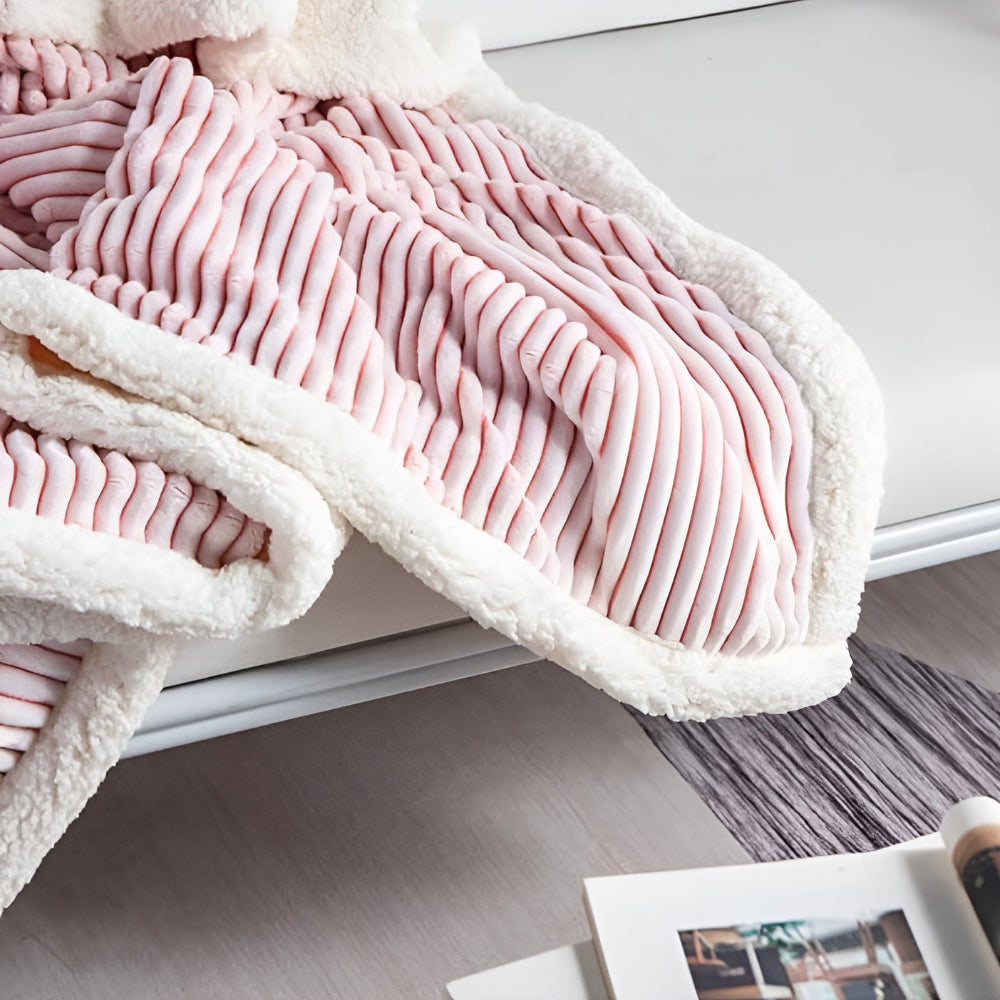 Double-Sided Sherpa Fleece Throw with Striped Pattern 150x200 cm Microfiber Blanket Warmth Soft Comfort Living Room | Sansoti