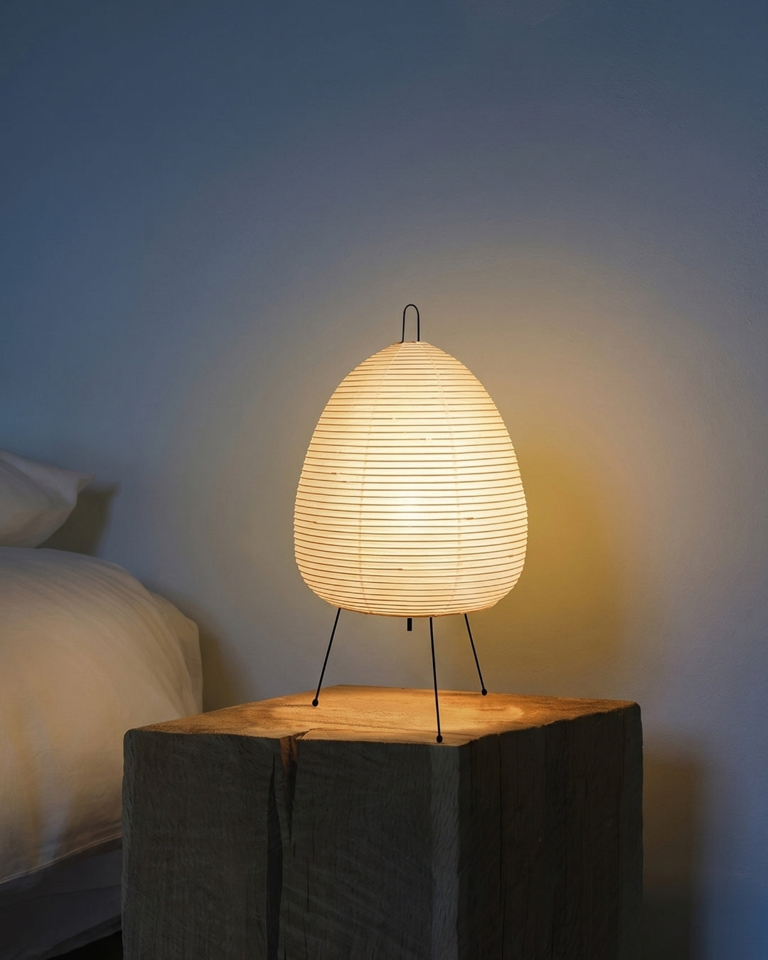 Japanse Tafellamp Sakura met Rijstpapier & Driepoot – Minimalistisch Design Warm Wit Licht – Ø28cm H48cm | Sansoti