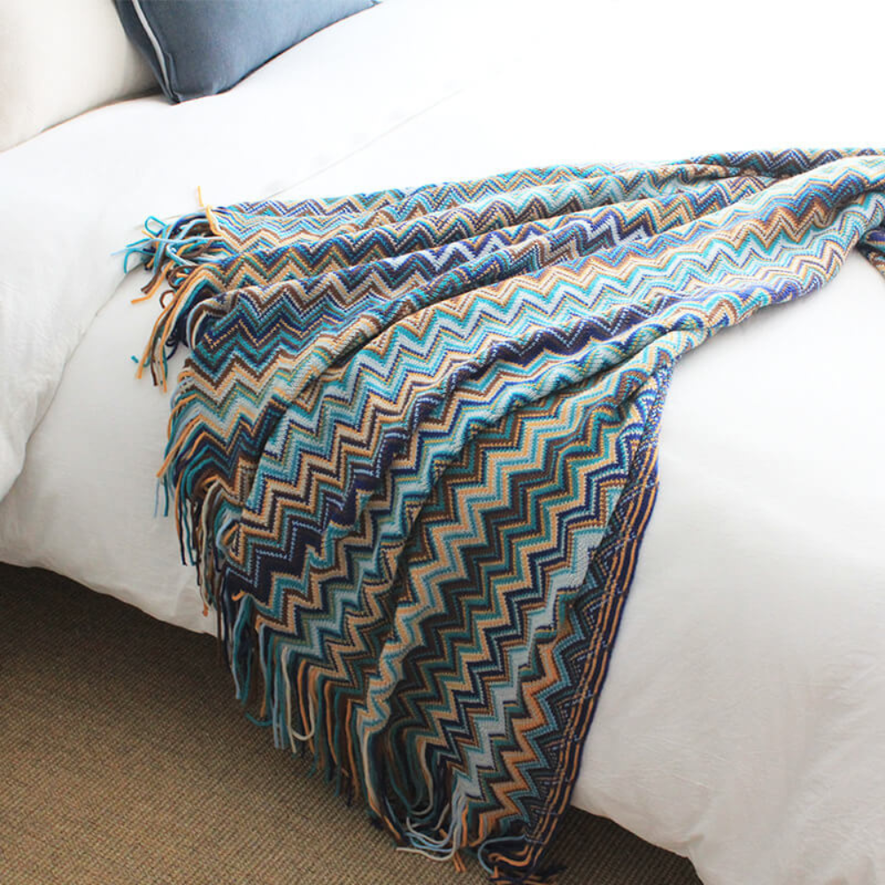 Knitted Throw with Zigzag Fringes – Soft Crochet Blanket for Sofa and Bed, All Seasons, Bohemian Style | Sansoti