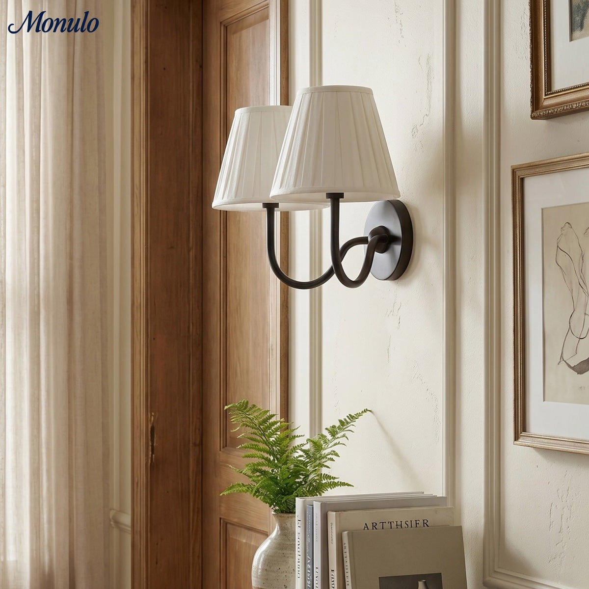 Wandlamp met Geplisseerde Stoffen Kap – Klassieke Verlichting voor Slaapkamer en Woonkamer | Sansoti