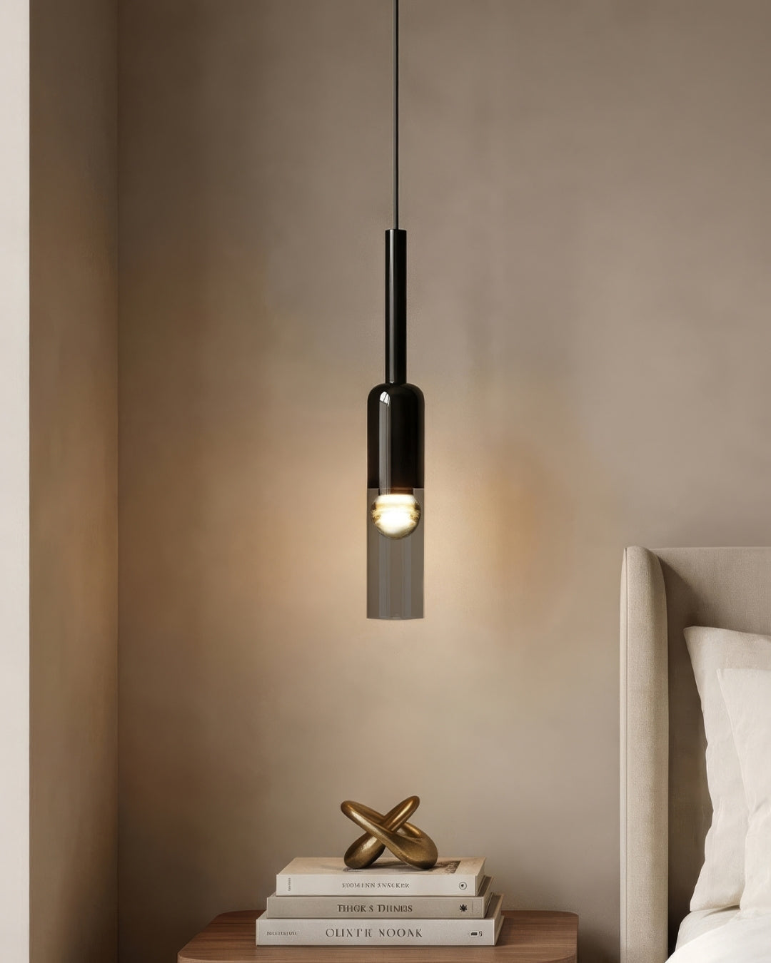 Gerookte Glazen Hanglamp met Minimalistische Metalen Structuur – Moderne Sfeerverlichting voor Eetkamer, Slaapkamer en Woonkamer | Sansoti
