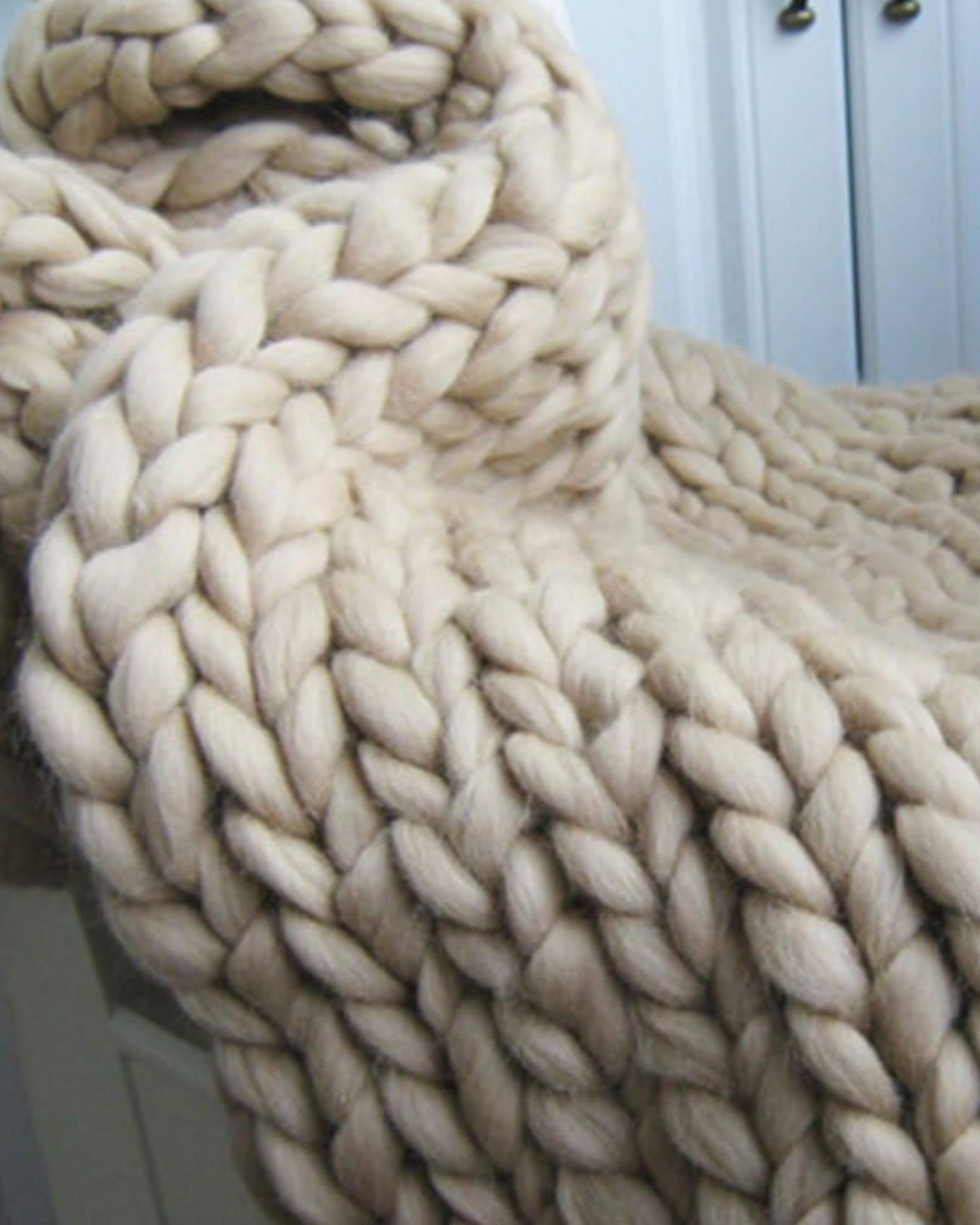 Handgebreid Chunky Plaid – Dik Gebreide Deken in Zachte Chenille voor Bank en Bed | Sansoti
