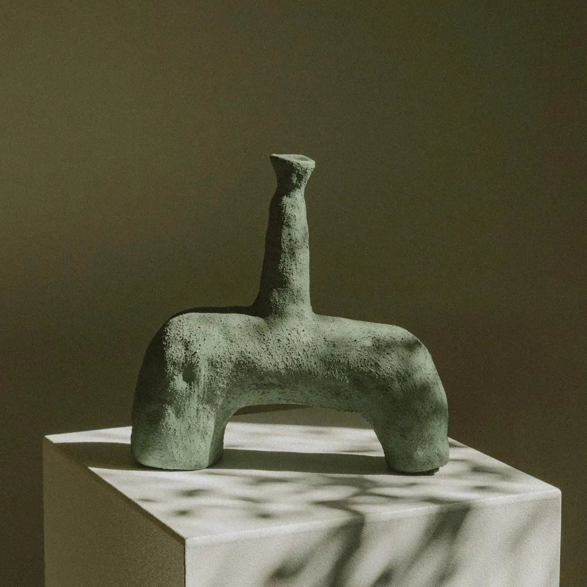 Vase Keramik Organisch Skulptur Blau Braun Olivgrün Dekorativ Wohnzimmer Anrichte | Restfield