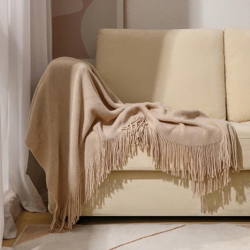 Chunky Knitted Throw with Fringes Soft Acrylic Decorative Blanket for Living Room Bedroom and Sofa Interior | Sansoti