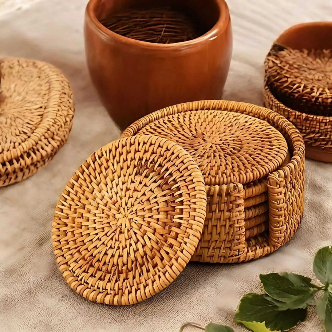 Set of 6 Woven Bamboo Coasters with Holder, Natural Round Table Coasters for Drinks and Coffee | Sansoti