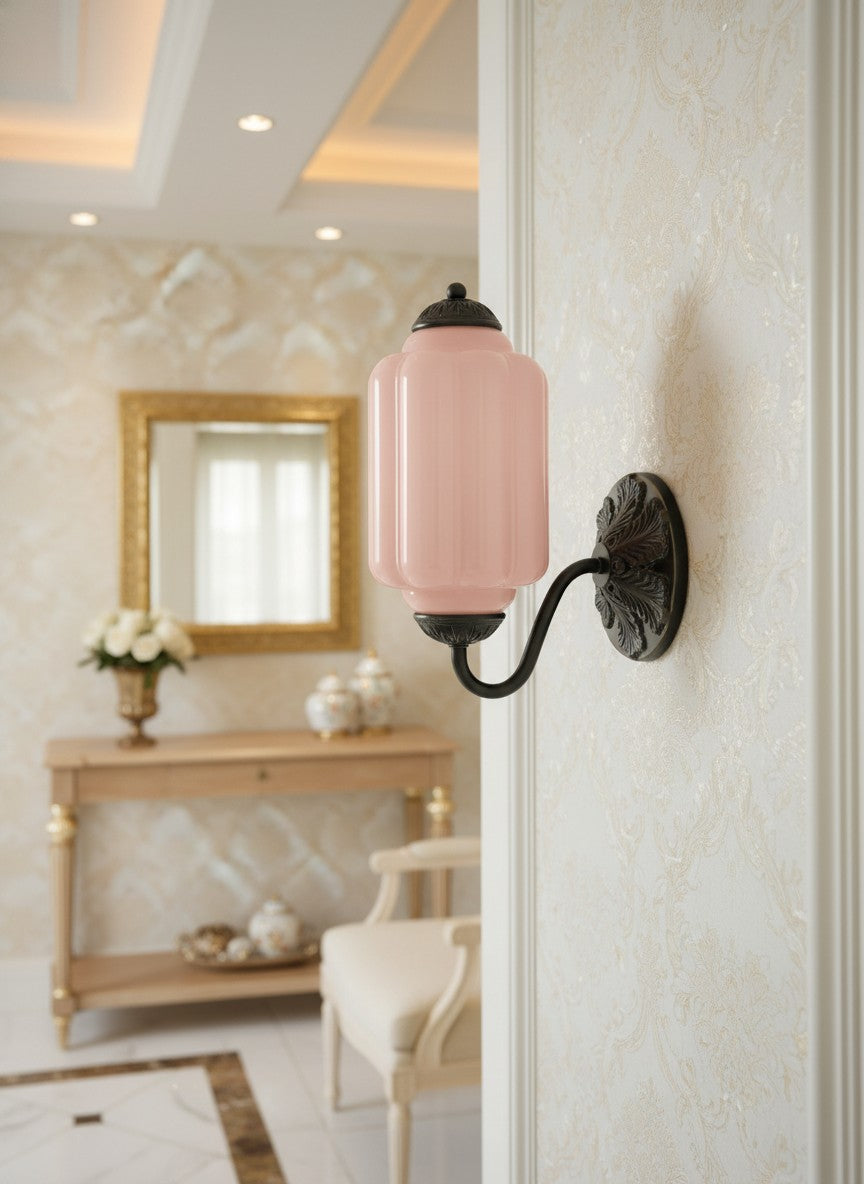 Melkglazen Wandlamp Eloise voor Hal en Slaapkamer | Vintage Wandverlichting met Melkwit Glas | Sansoti