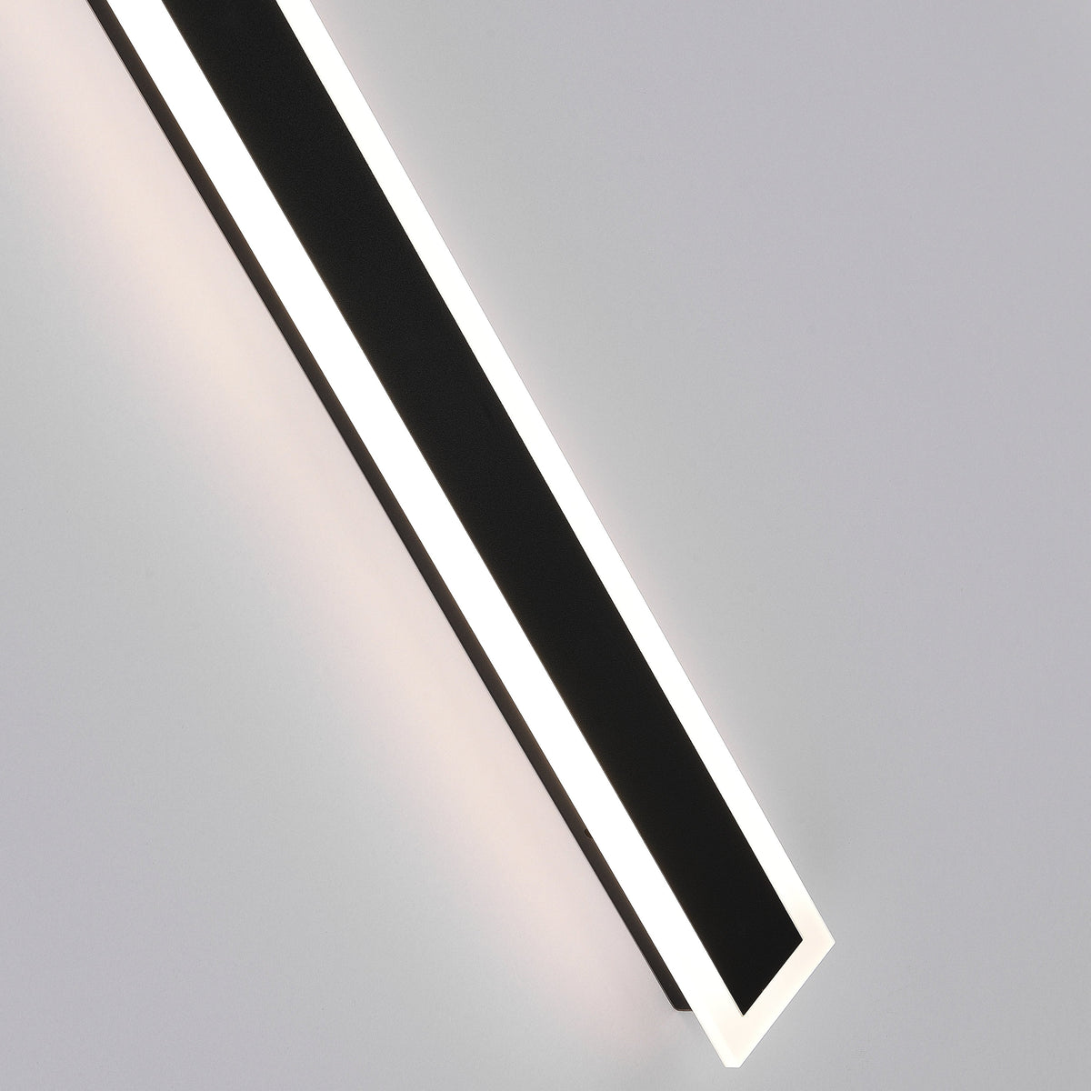 Lineaire Buitenwandlamp Mat Zwart Acryl IP65 Waterdicht LED Verlichting voor Tuin Terras Gevel Buiten | Sansoti