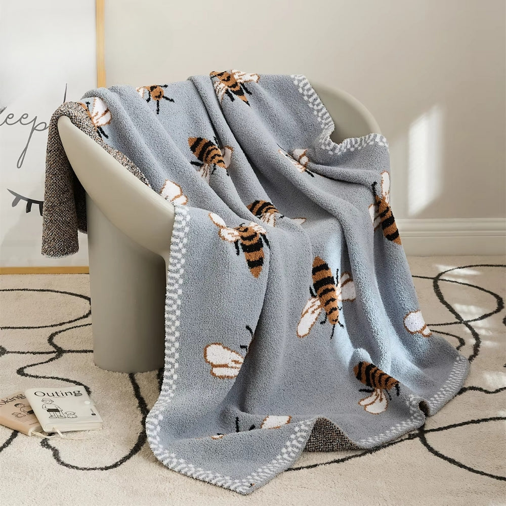 Throw with Bee Pattern 130x160cm Microfiber Blanket Soft Warm Decorative Living Room Bedroom Bed Sofa | Sansoti