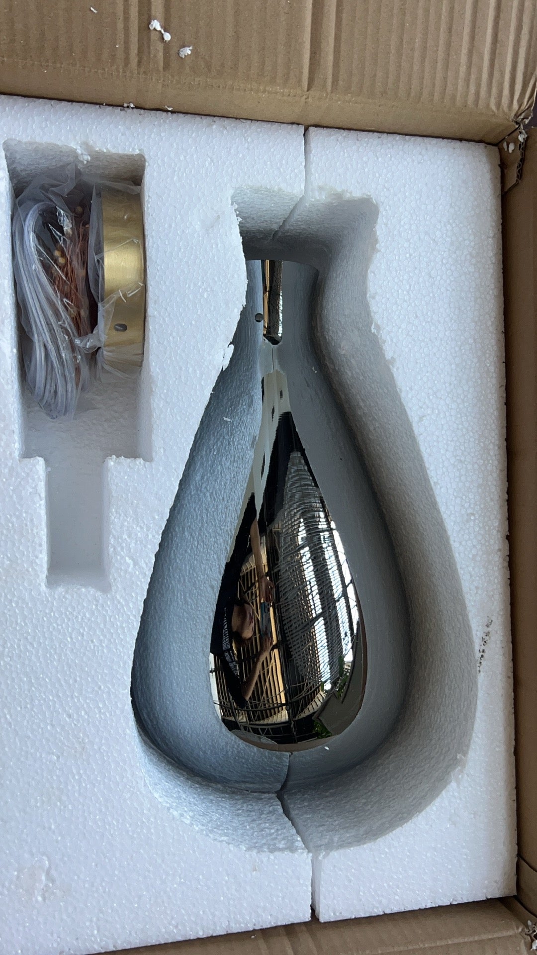 Grijze glazen hanglamp met sterrenhemel-effect voor eetkamer, bar of keukeneiland | Sansoti