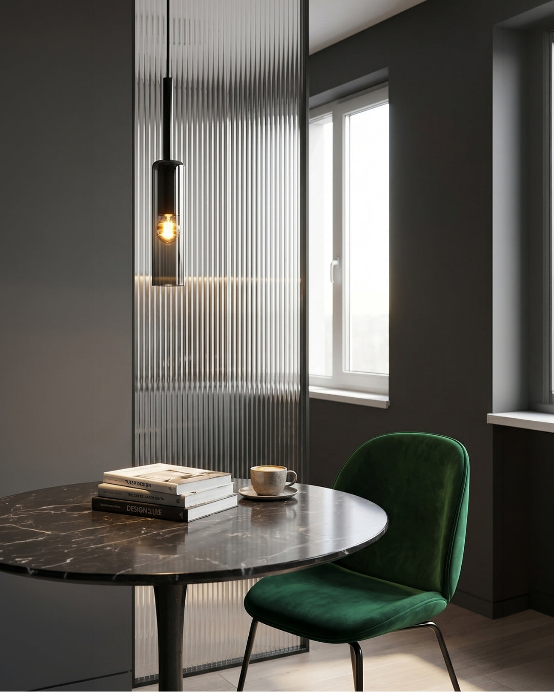 Gerookte Glazen Hanglamp met Minimalistische Metalen Structuur – Moderne Sfeerverlichting voor Eetkamer, Slaapkamer en Woonkamer | Sansoti
