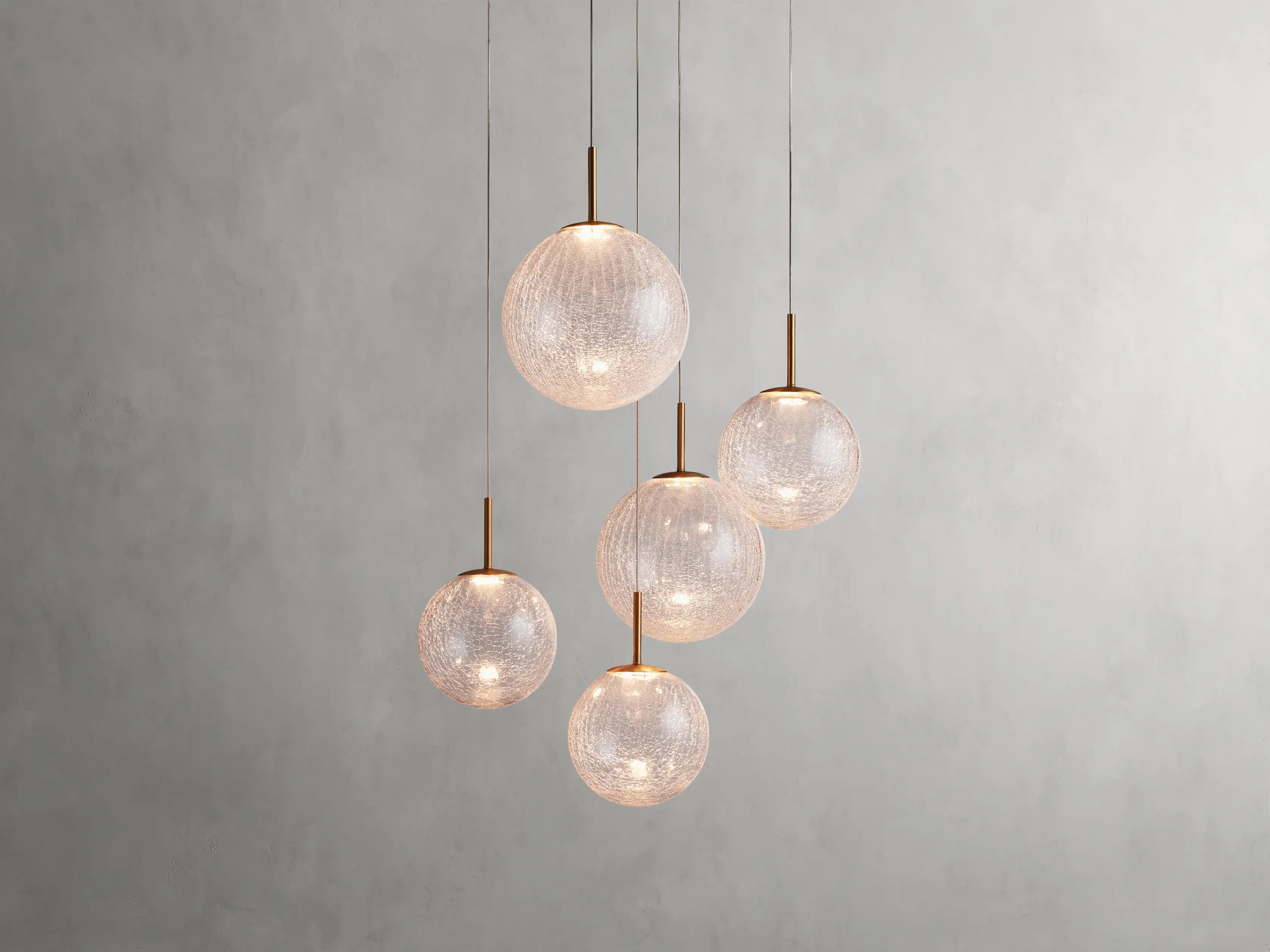 Suspension ronde à boules en verre, laiton et verre craquelé, réglable pour pièces à hauts plafonds, lustre LED | Sansoti