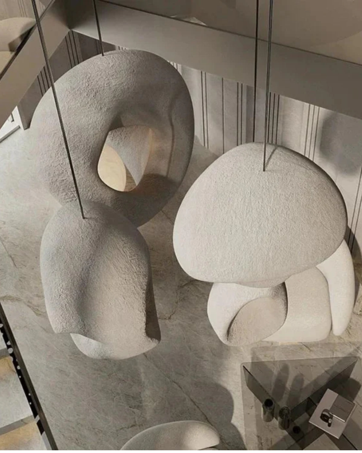 Organische Steen Hanglamp – Sculptural Elegantie voor Modern Interieur | Sansoti