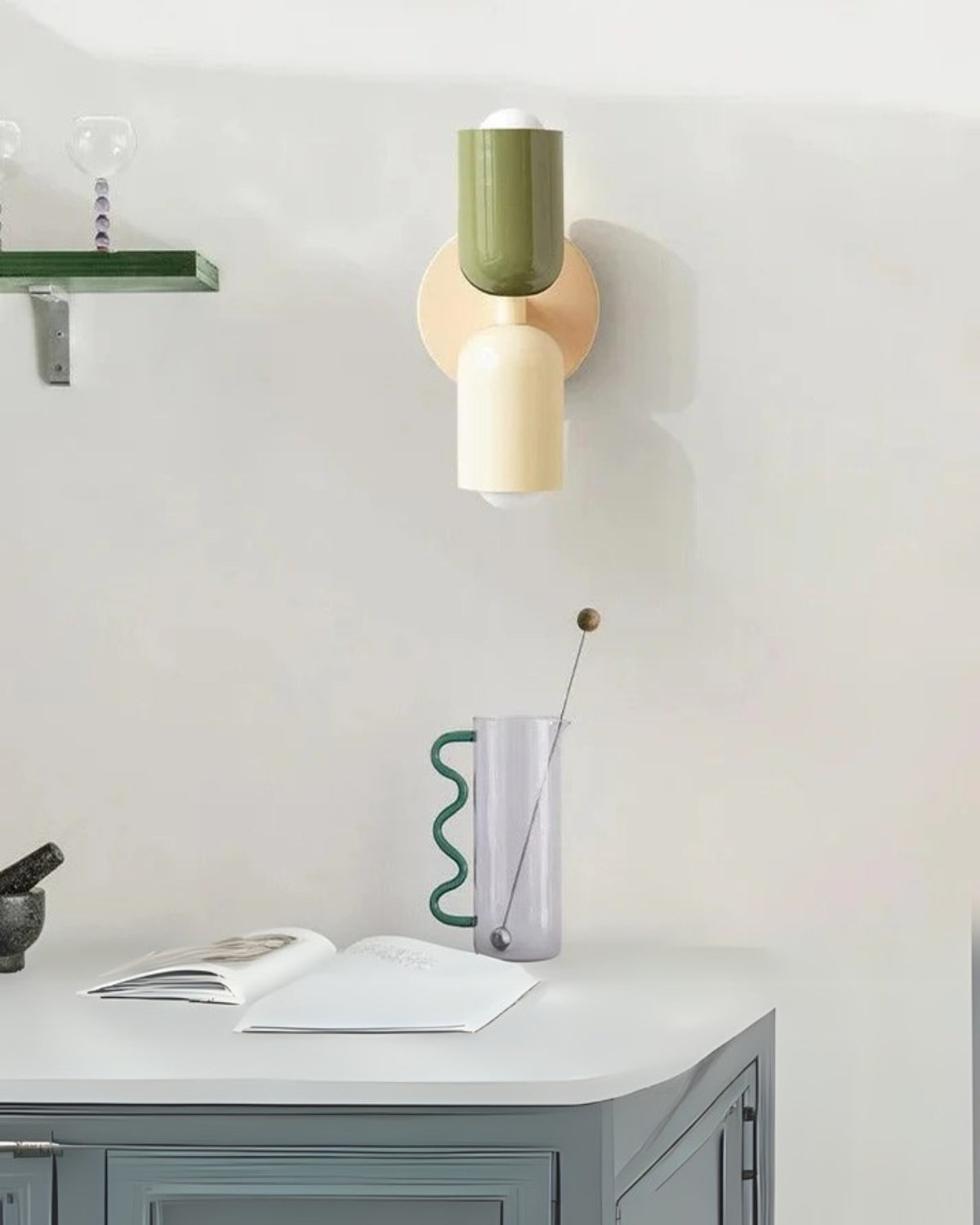 Dubbele Wandlamp met Ronde Lampenkappen – Modern Design in Groen, Beige, Rood of Roze – Sfeerverlichting voor Slaapkamer, Woonkamer en Hal | Sansoti